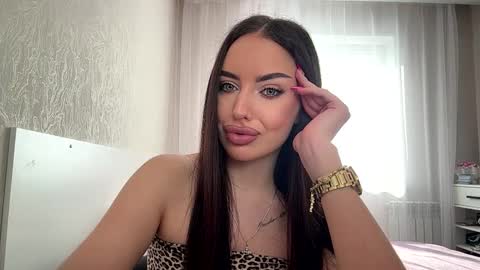 Ammy here its my first stream here online show from March 1, 2:11 am