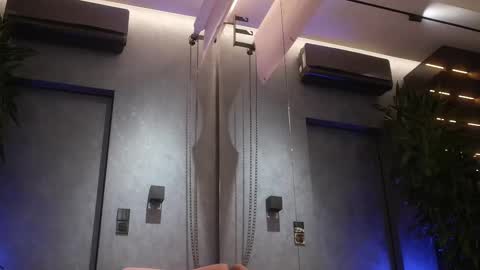    if you wanna buy smth stockingsph etc  custom videos or pics  online show from February 10, 10:42 am