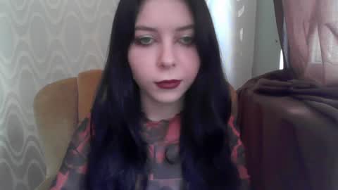 Riley online show from June 18, 8:37 am