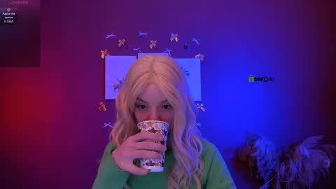 Rina online show from January 5, 8:01 pm