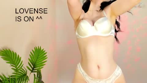 Rina  dont forget to thumbs up me online show from June 25, 3:17 am