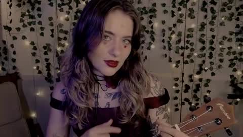 risha_laass online show from February 14, 8:15 pm