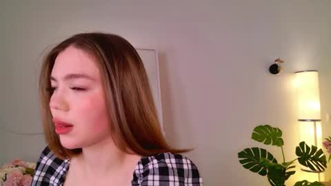Rita online show from April 22, 2:14 pm