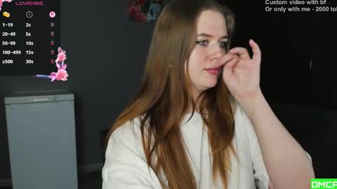 Lisa and Robert  i am online all days 900 am GMT3   online show from February 7, 7:23 am