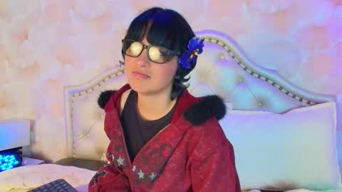 robin D online show from October 11, 5:56 am