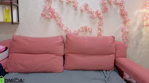 Rockett online show from December 3, 1:08 am