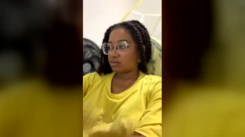 Is A Belle online show from December 19, 3:48 pm