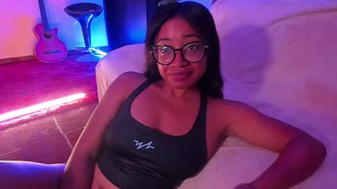 Is A Belle online show from February 8, 2:15 am