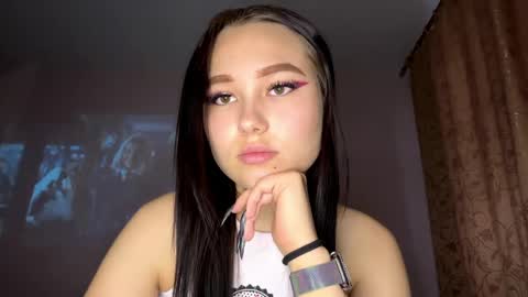 ronimuse online show from April 18, 2:30 pm