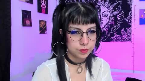 Ally online show from February 5, 8:23 pm