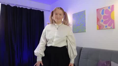 My name is Rose yes just like the most beautiful flower online show from January 16, 12:12 pm