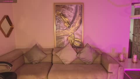 Rose  online show from January 25, 8:31 pm