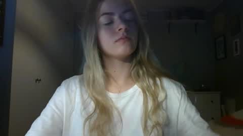 Rosie online show from February 26, 8:02 am