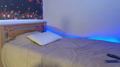 Ross BakerHot online show from April 14, 3:45 pm