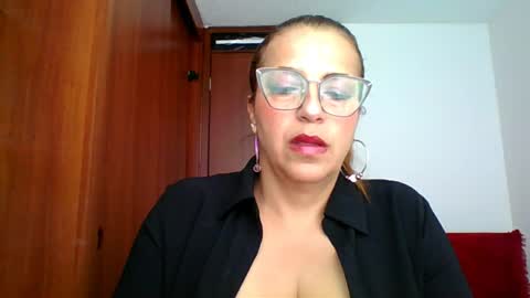 Rossana  online show from April 9, 12:32 pm
