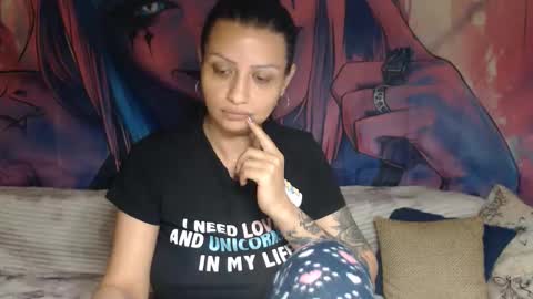 rosse2683 online show from May 8, 8:21 pm