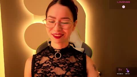 Miss Rosse online show from May 9, 1:13 pm
