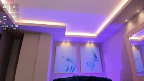 Rossie Rivers online show from April 4, 1:43 pm