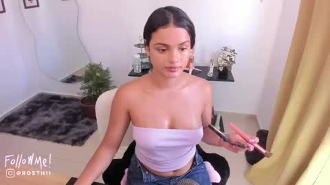 Im Ross   online show from February 15, 8:12 pm