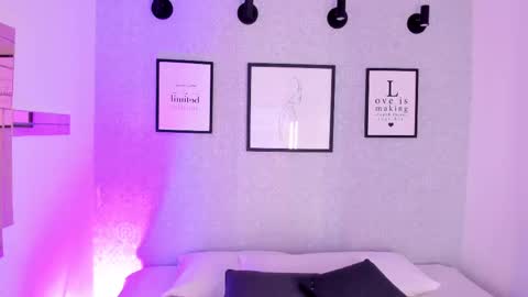 Ross online show from September 9, 3:50 am