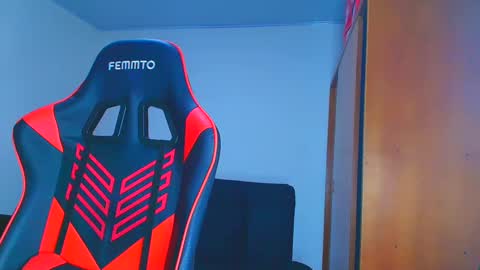 rousse_violet online show from October 1, 1:21 am