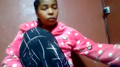 rovaelyah online show from June 17, 5:42 am