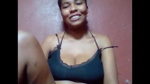 rovaelyah online show from February 11, 9:44 am