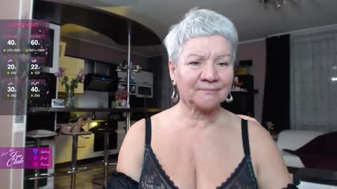 Roxana online show from November 21, 2:52 pm