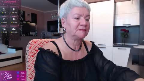 Roxana online show from October 7, 2:43 pm