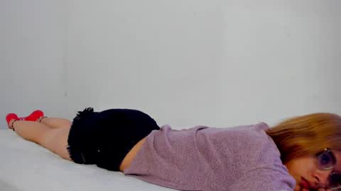 roxy online show from February 11, 5:16 am