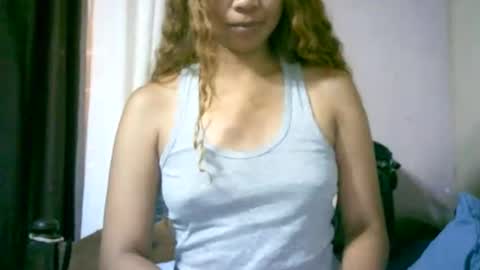 roxanne_98 online show from November 4, 3:22 am