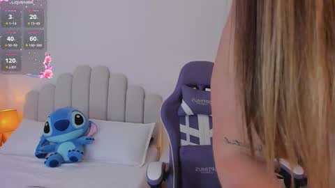  R O X I E  online show from February 24, 2:33 am