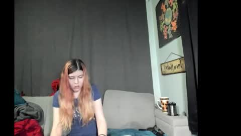 roxihazeleyes online show from October 22, 5:51 pm