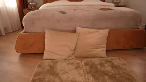 Im Roxy ntmu online show from April 18, 10:29 am