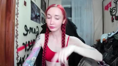 Roxy online show from March 2, 8:48 pm