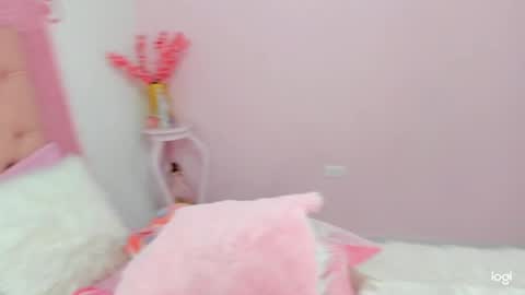 roxy_swt7 online show from January 22, 12:48 am