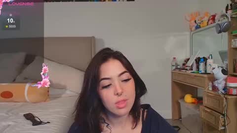 Roxy online show from February 26, 2:32 am