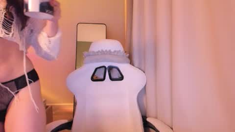 ruby      online show from February 24, 4:11 am