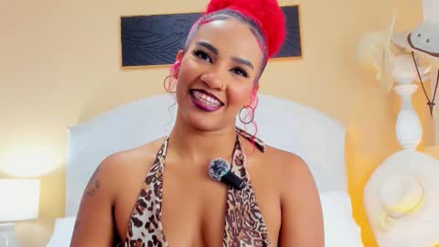 ruby_rogers_ online show from February 21, 7:03 pm