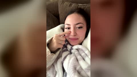 rubybunz online show from January 11, 9:09 pm