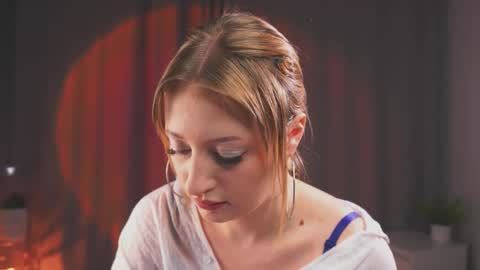 Mila online show from March 25, 5:27 pm