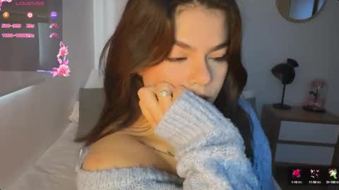 Lorenn online show from September 18, 7:56 pm