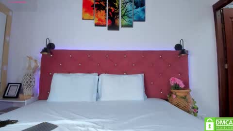 Ruth online show from October 11, 1:47 pm