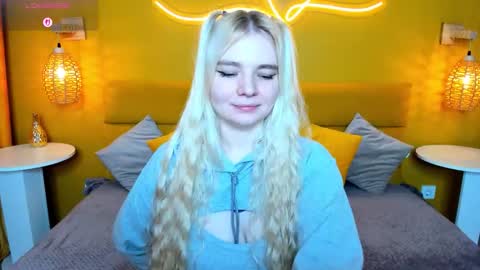 ruthbryant online show from February 7, 12:36 am