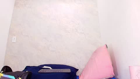 s_sofia_ online show from February 4, 7:22 pm
