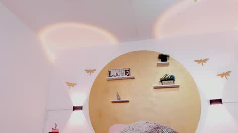 Sabrinaaa  online show from December 3, 9:39 pm