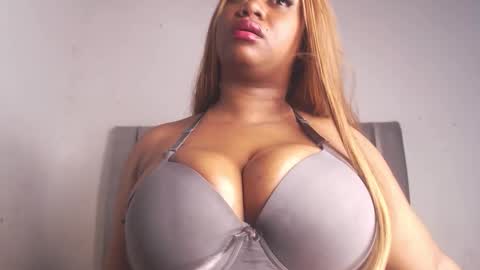 Sabrina Mora online show from November 27, 6:55 pm