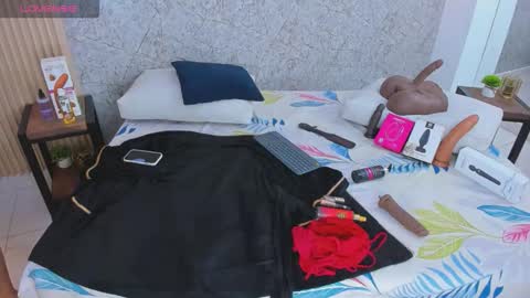 Sabrina Shark online show from November 24, 2:24 am