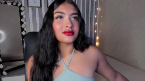 mariana  online show from March 6, 10:58 pm