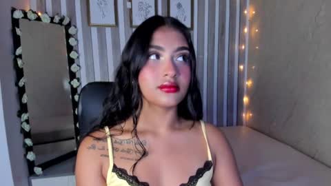 mariana  online show from March 4, 9:00 pm